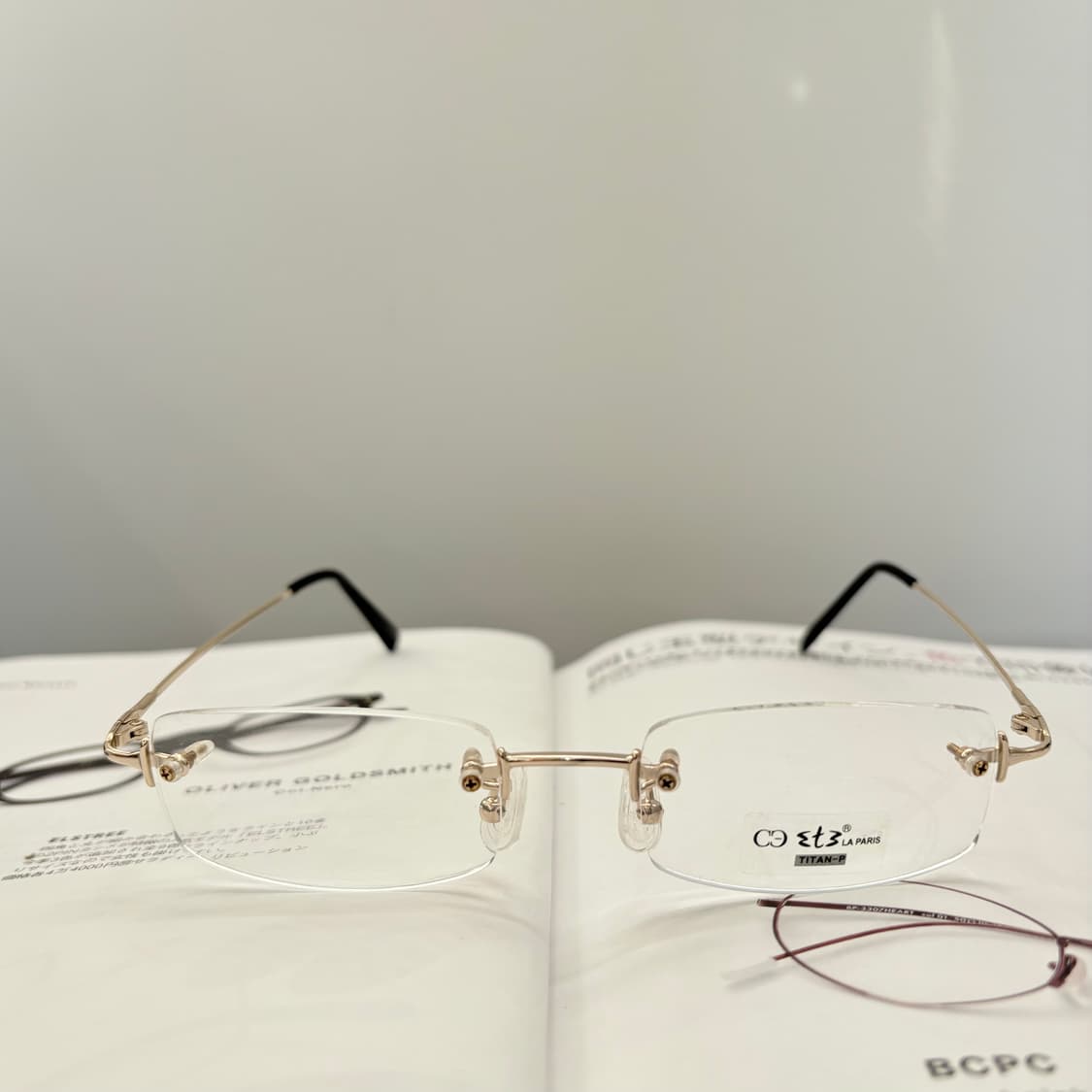 CTE 티타늄 골드 무테 빈티지안경 상품이미지2