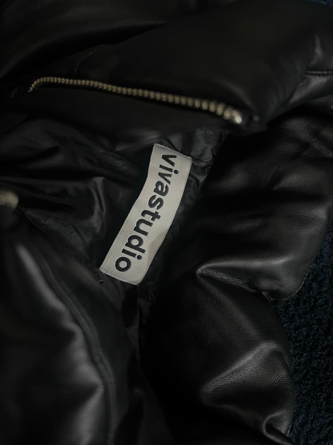 비바스튜디오 LEATHER PUFFER 패딩 상품이미지4