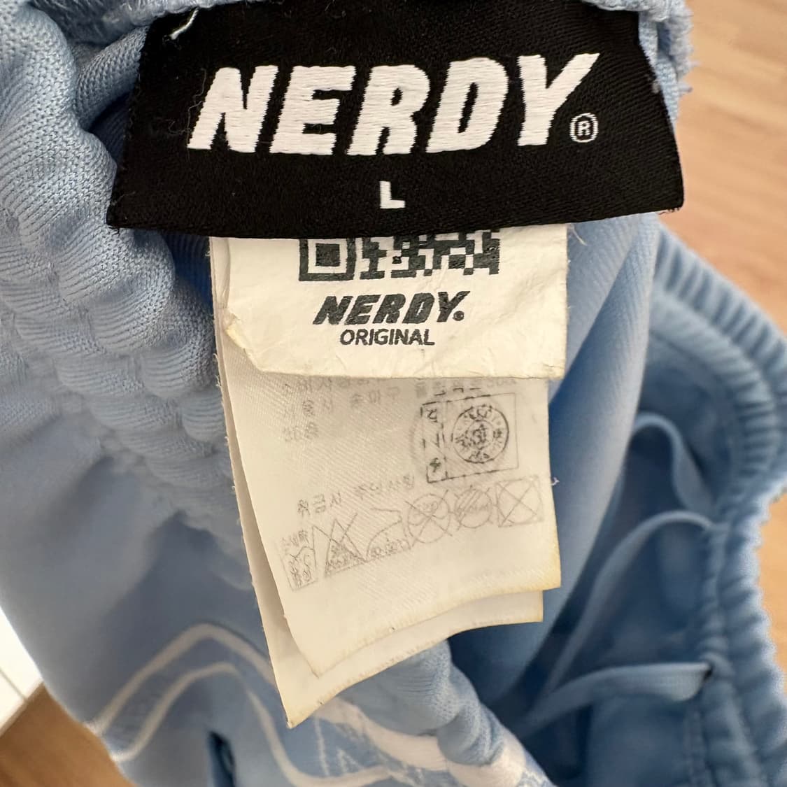 널디 NERDY 하늘색 트랙 바지 L(남녀공용) 상품이미지4