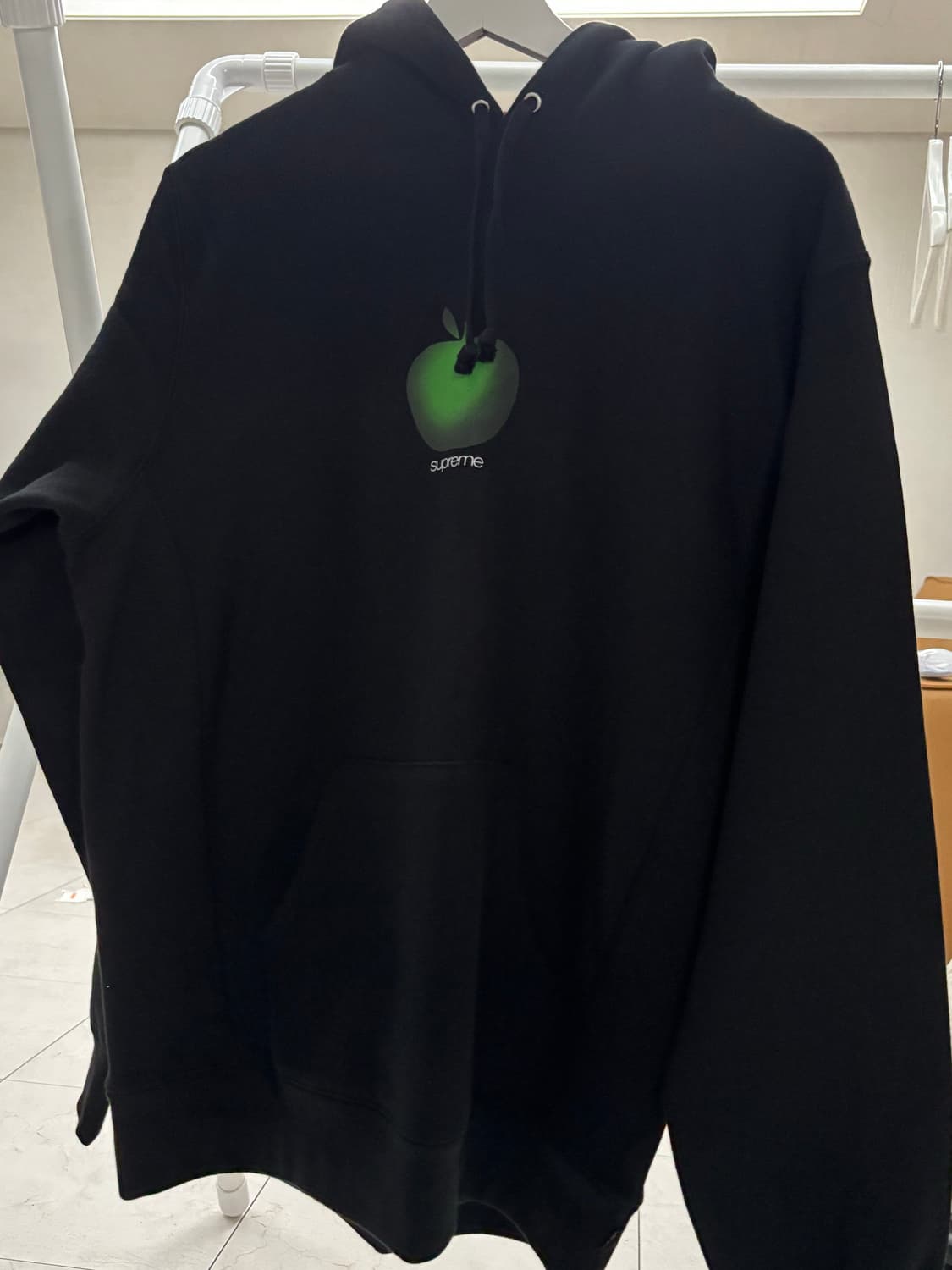 슈프림 1997 애플로고 후드티 상품이미지1