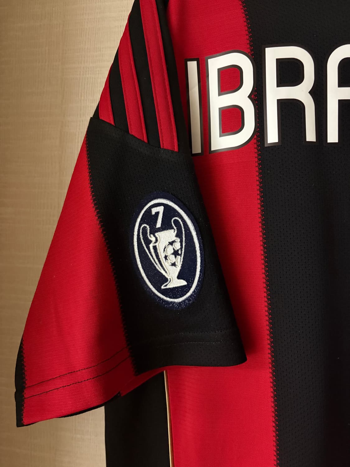 10–11 AC 밀란 홈 이브라히모비치 유니폼 (정품) 상품이미지3