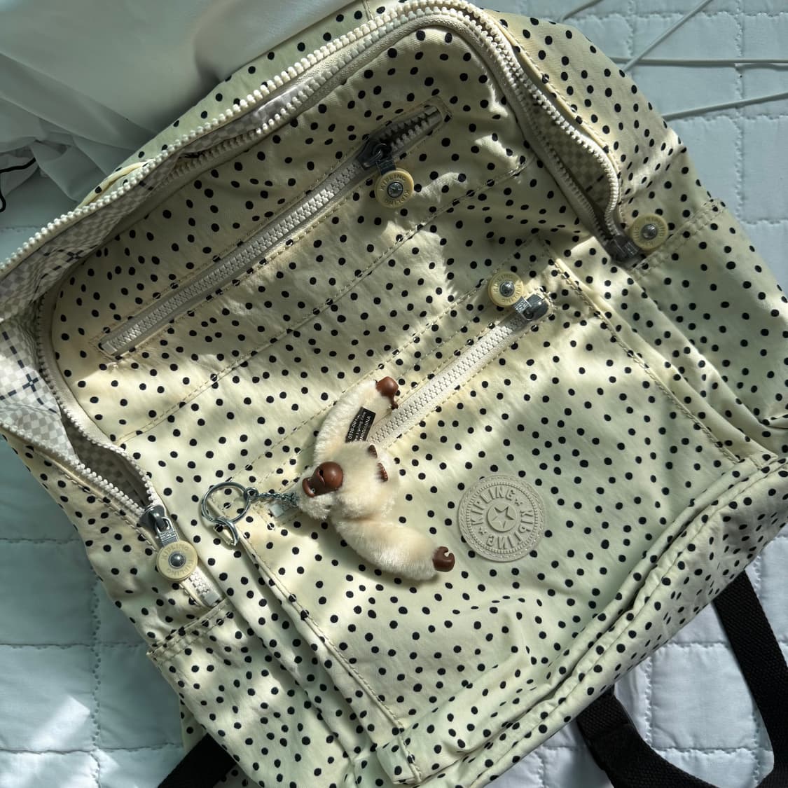 키플링 도트 백팩 상품이미지1