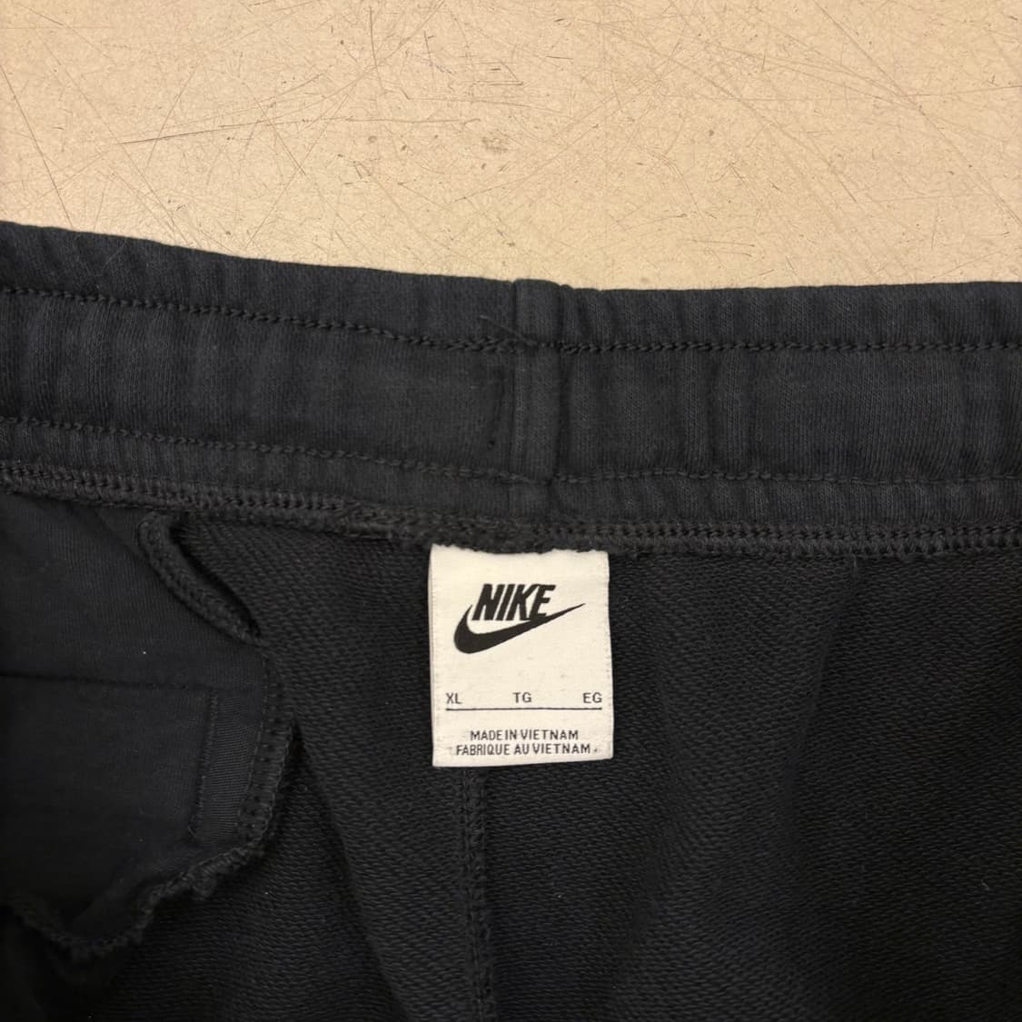 나이키 베이직 로고 블랙 트레이닝 팬츠 상품이미지3