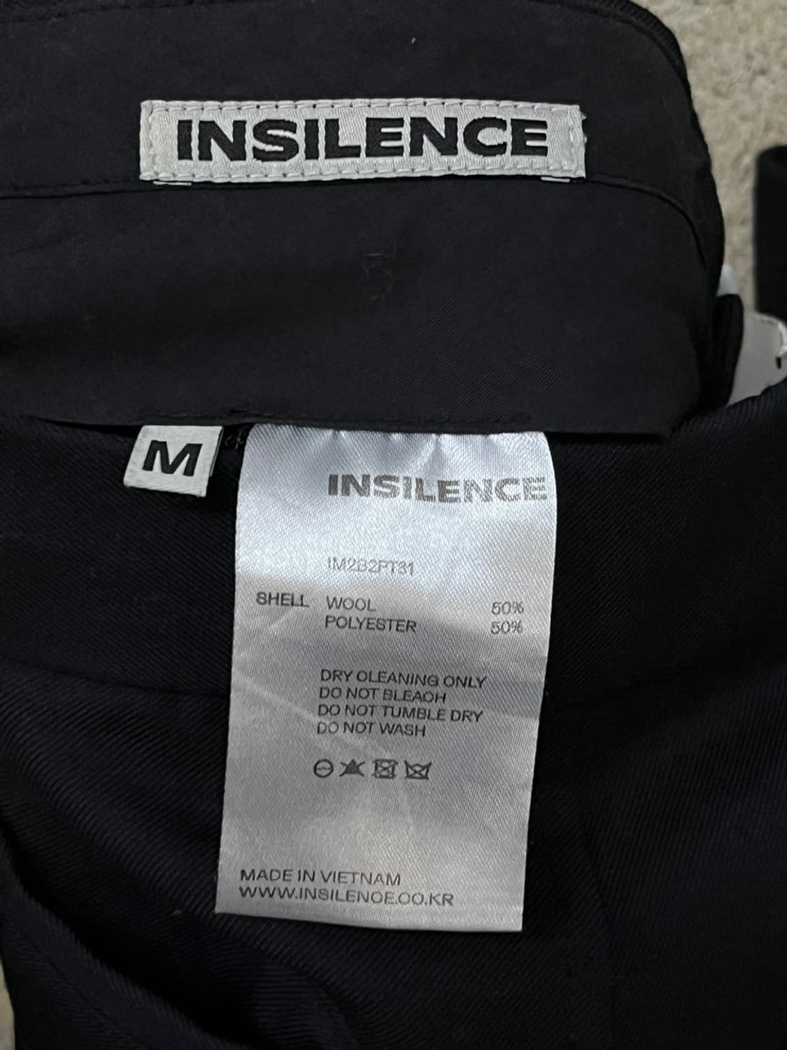 인사일런스 투턱 울 팬츠 상품이미지3