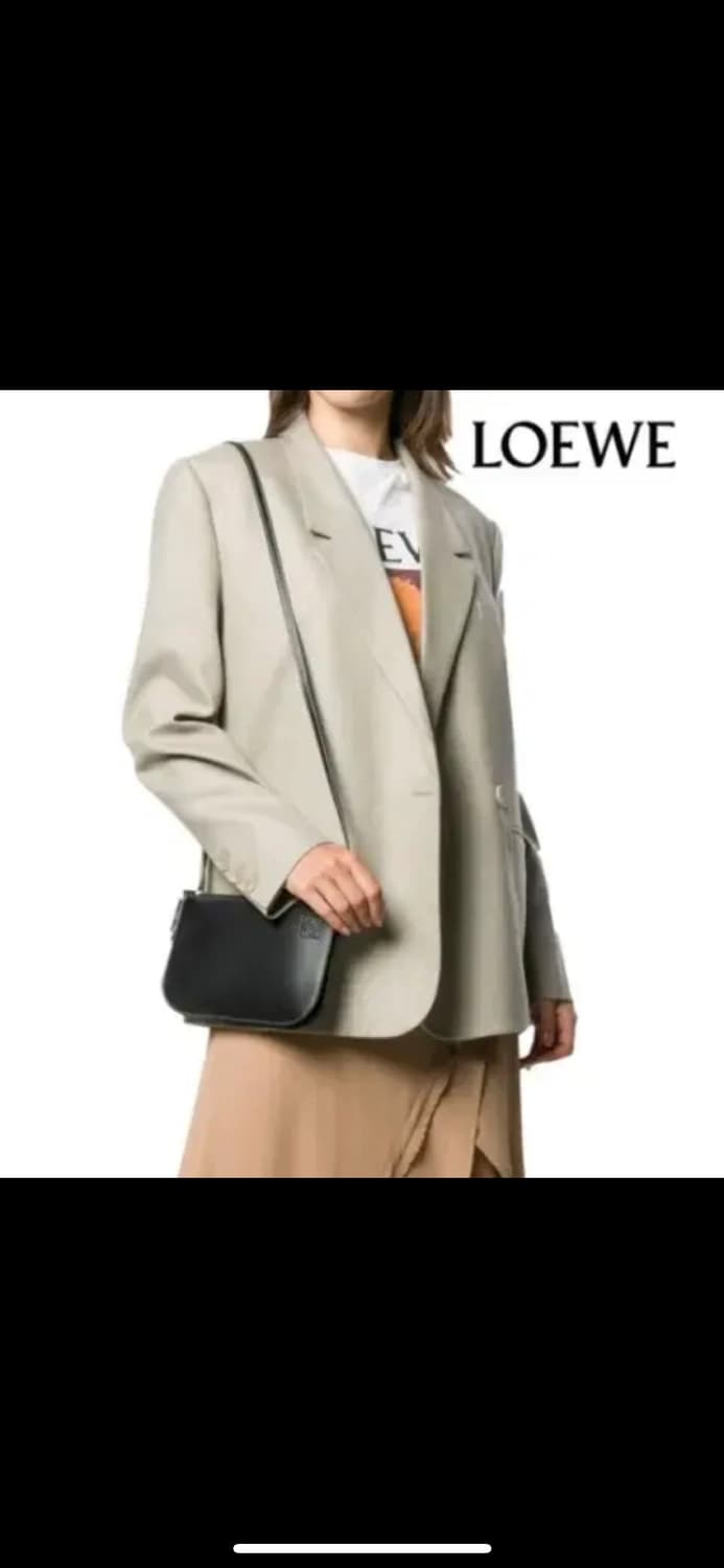 로에베 게이트 더블지퍼 파우치백 블랙 상품이미지6