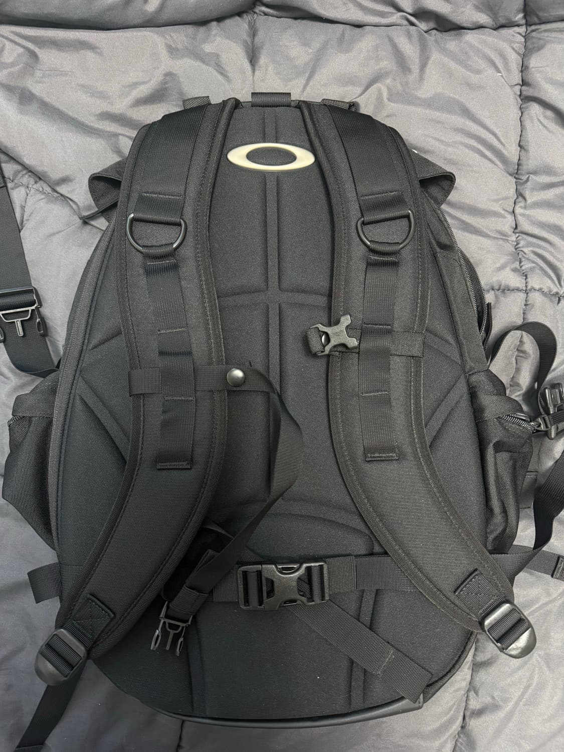 오클리 아이콘 백팩 rc 상품이미지3