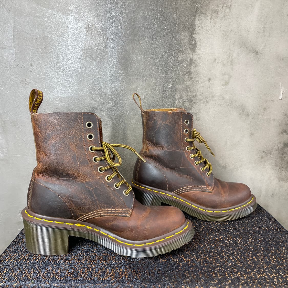 닥터마틴 클레먼시 힐 부츠 상품이미지1