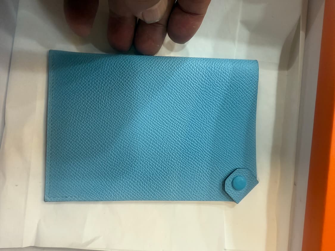 정품 에르메스 타막 여권 지갑 팝니다 상품이미지2