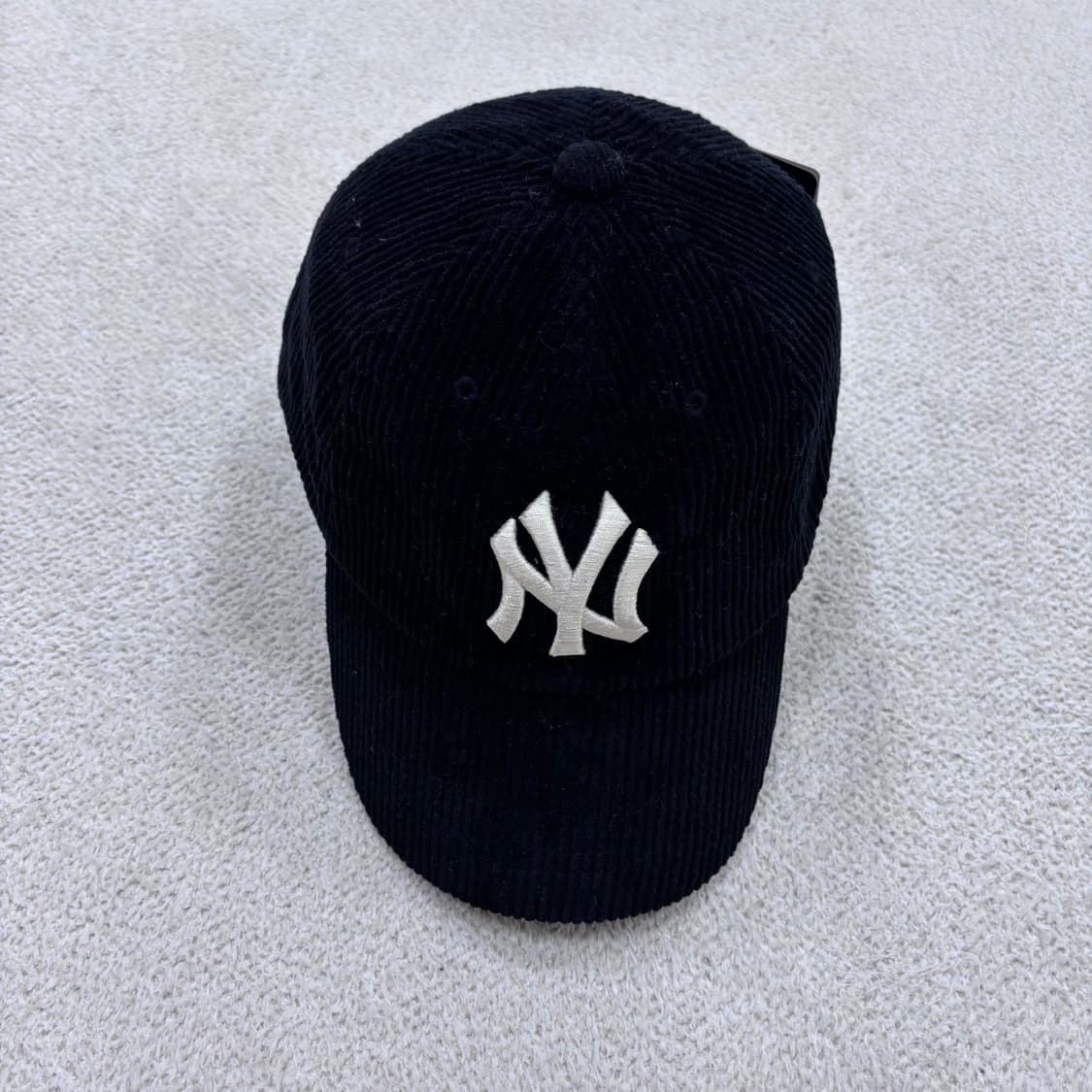 F 새상품 MLB 뉴욕양키스 코듀로이 볼캡 0518Y 상품이미지1