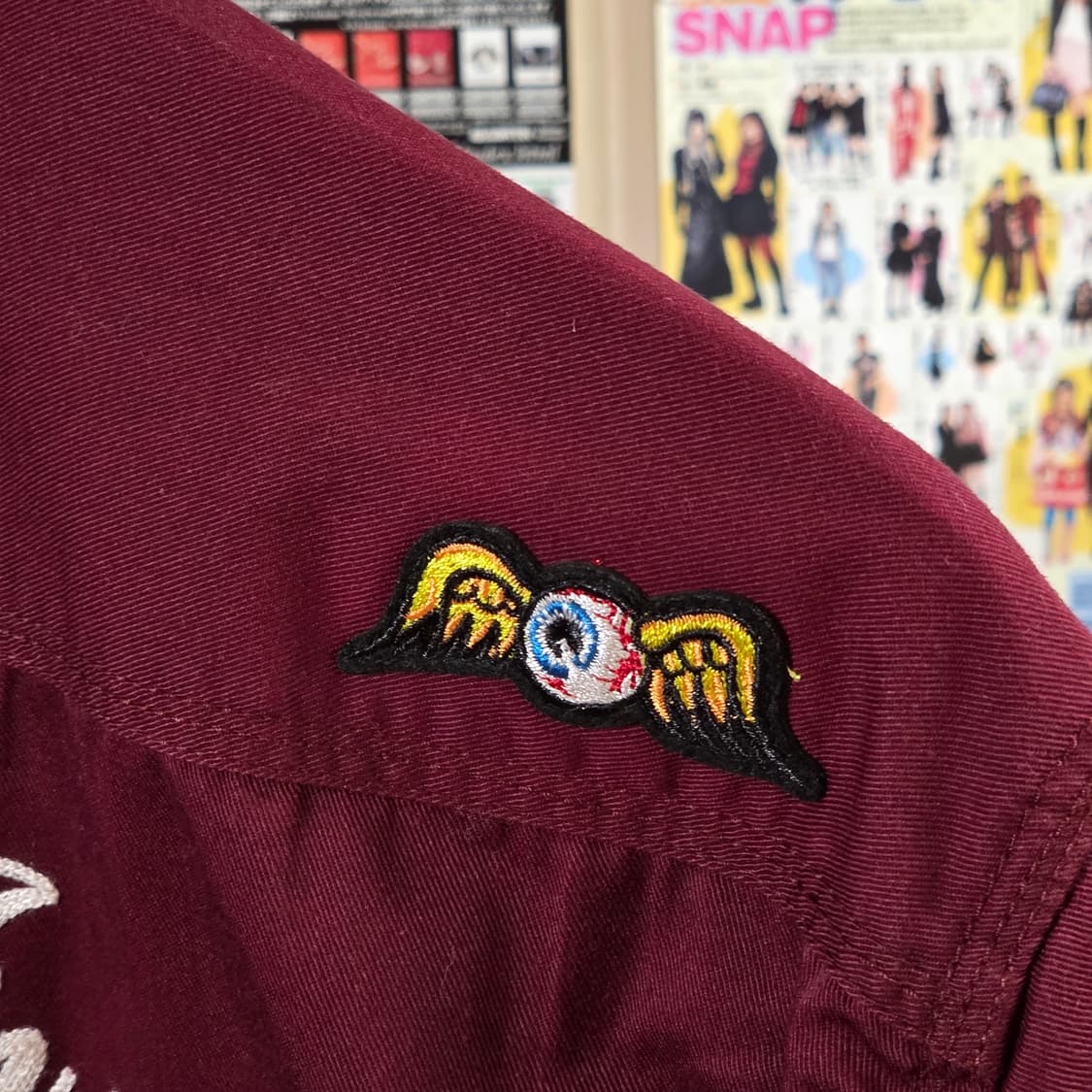 JPN 본더치 자수 레터링 버건디 셔츠 상품이미지6