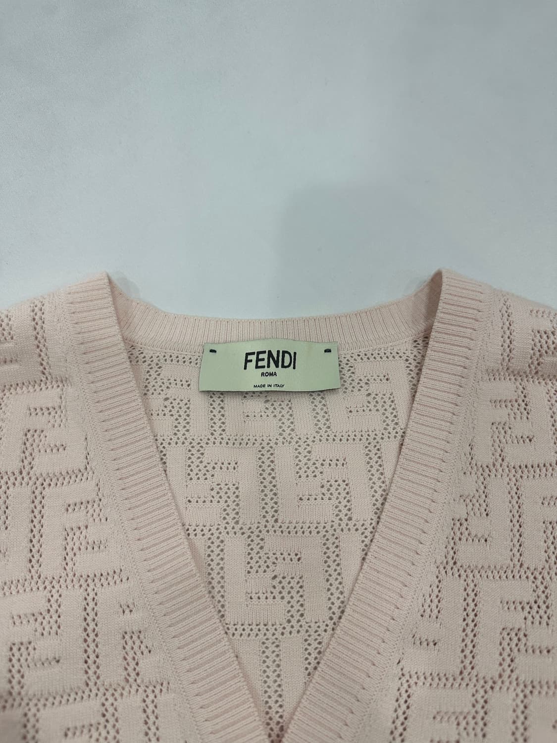80] Fendi 펜디 FF 모노그램 로고 크롭 가디건 상품이미지6