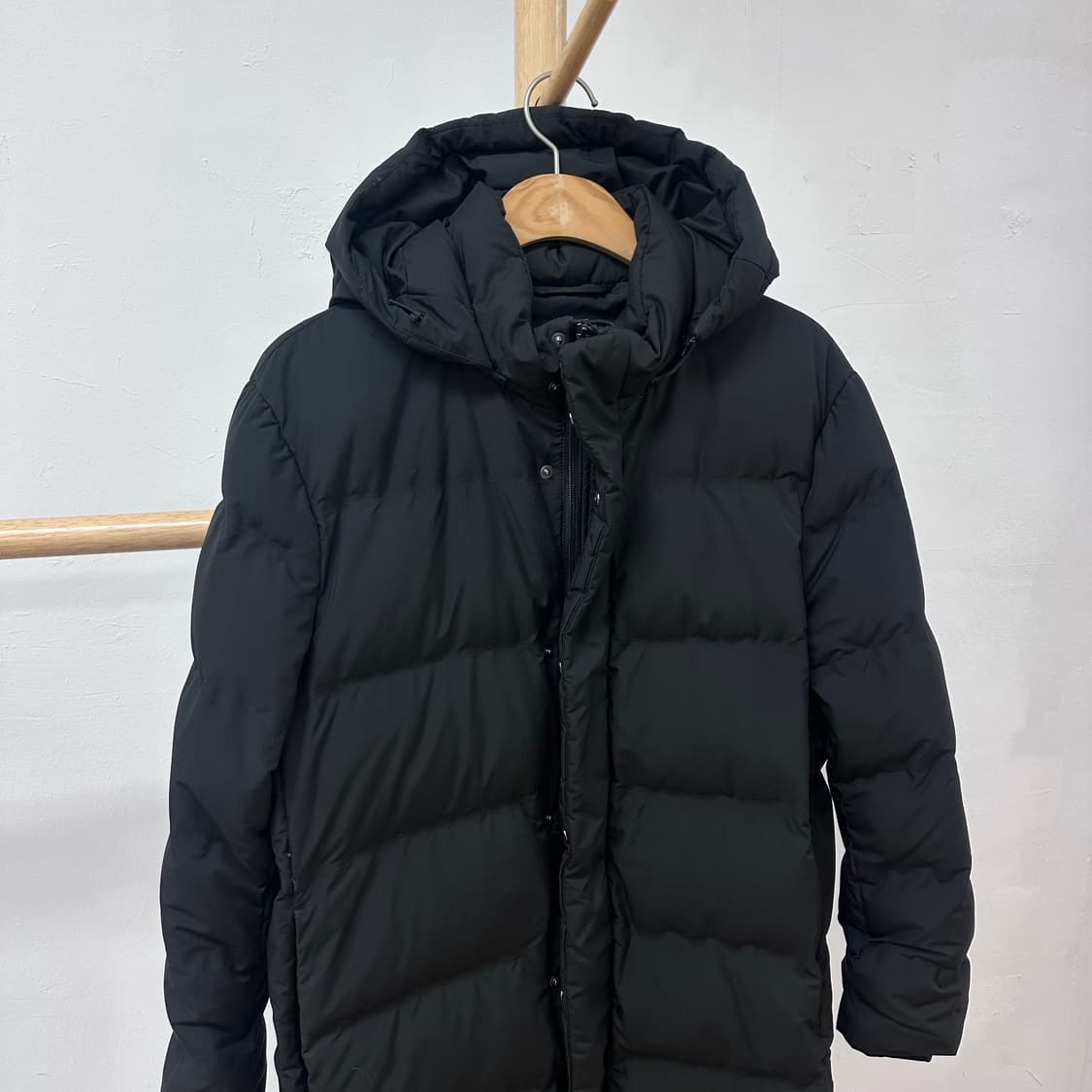 UNIQLO 유니클로 블랙 다운 롱패딩 점퍼 L사이즈 J26 상품이미지3