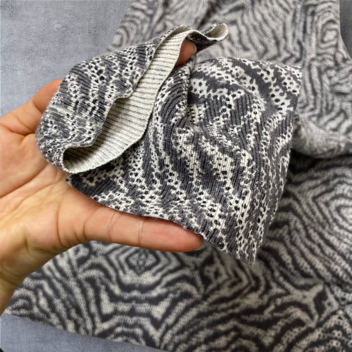 쟈딕앤볼테르 디럭스 자카드 패턴 실크 캐시미어 니트 S 상품이미지5