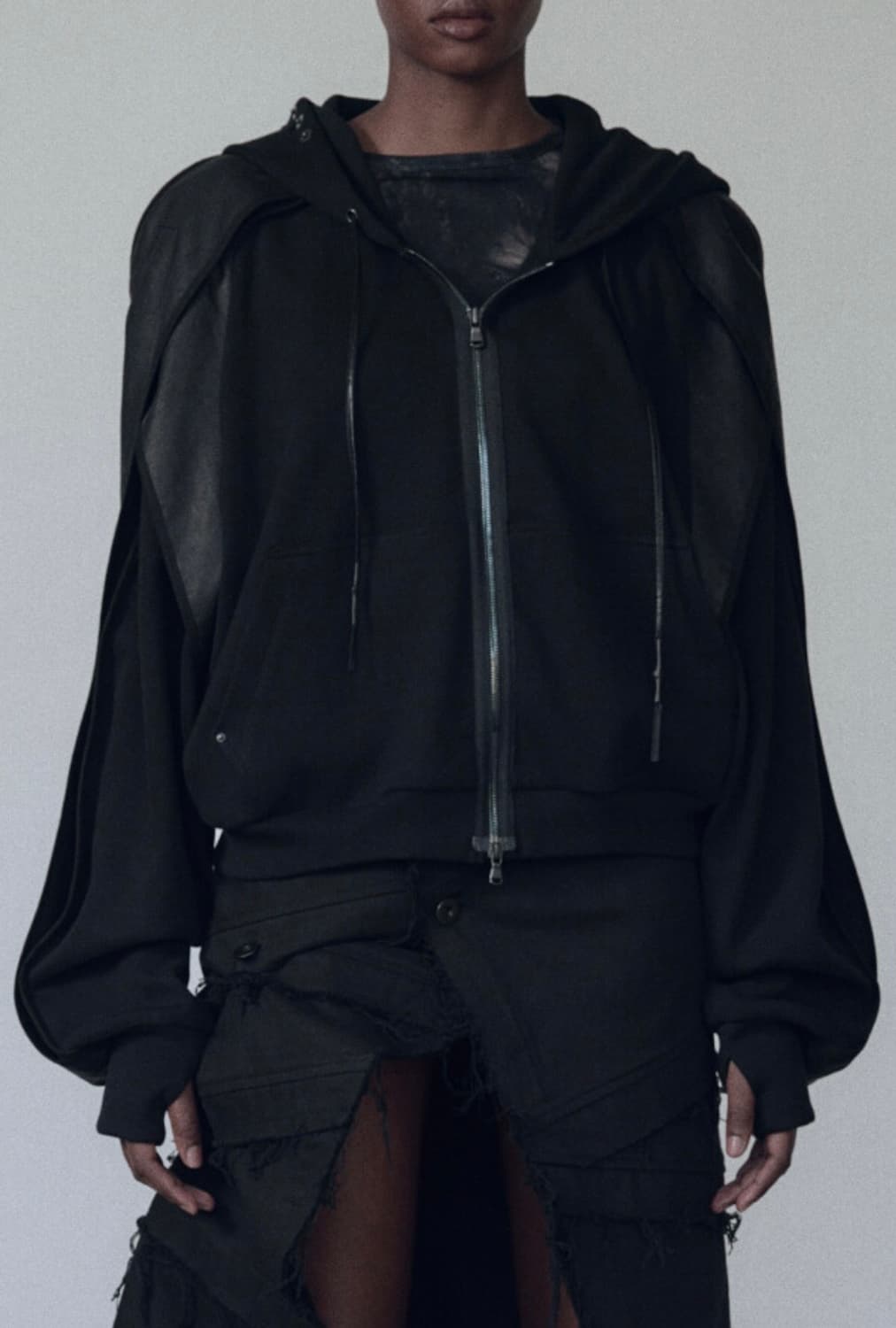 카르넷아카이브 HORSESHOE CRAB ZIP-UP HOODIE 상품이미지3