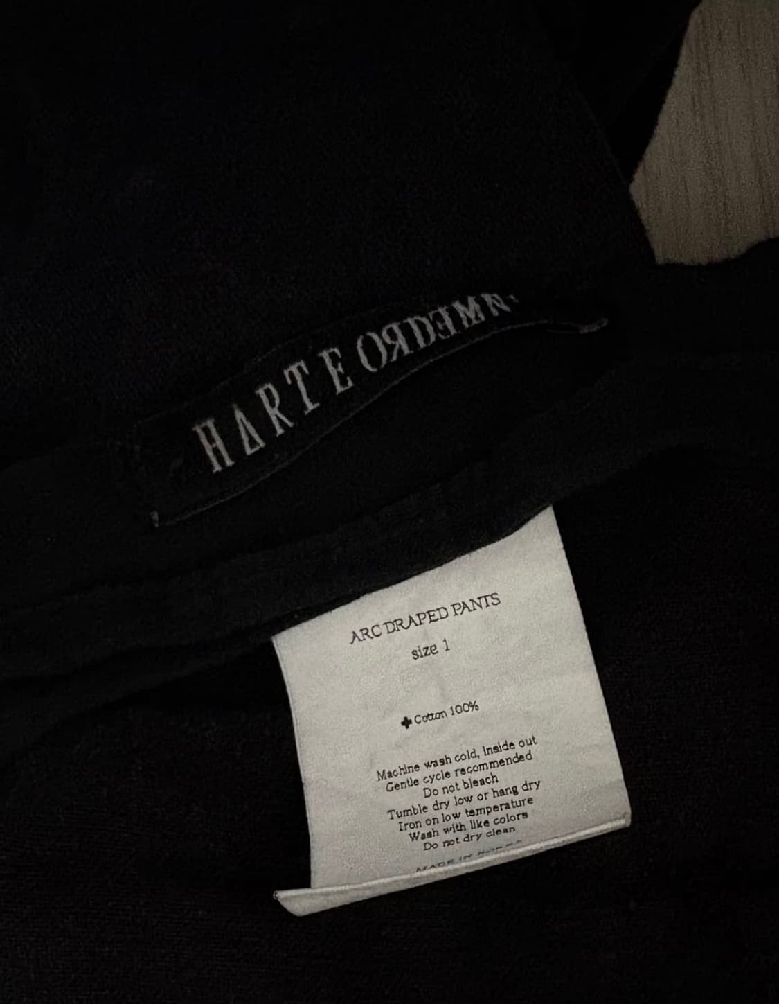 하르테올뎀 Harteordemn : Arc Draped Pants 상품이미지4