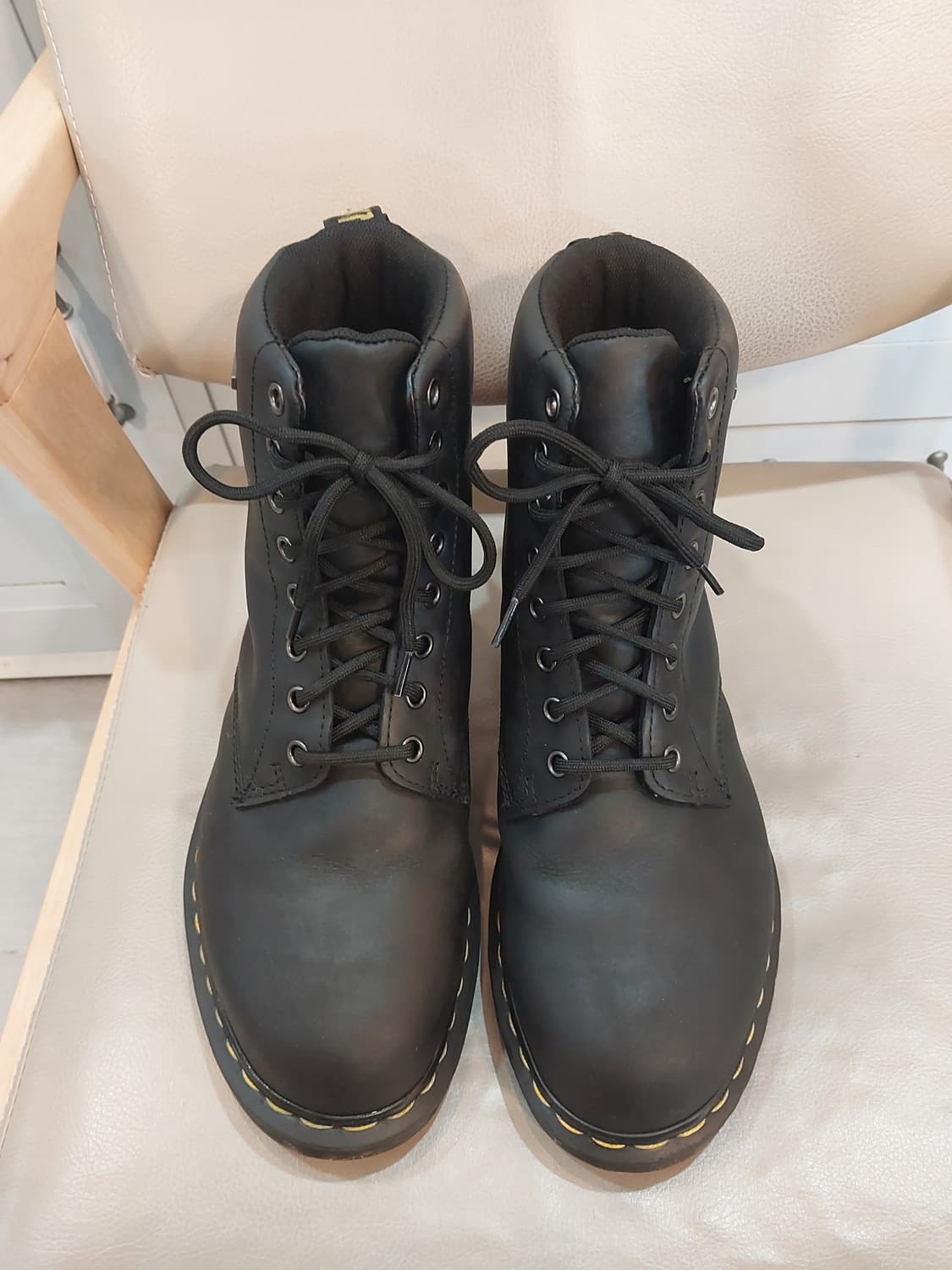 닥터마틴 1460 WP 방수 워커 UK7
 US 260 상품이미지2