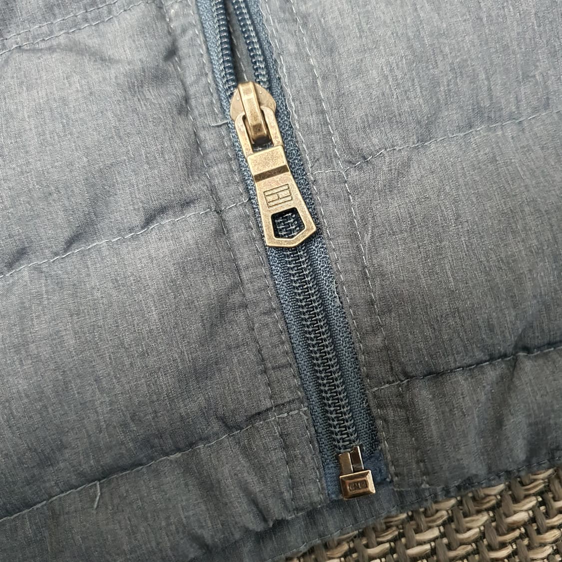 타미힐피거 오리털 경량패딩 남자105~110 상품이미지5