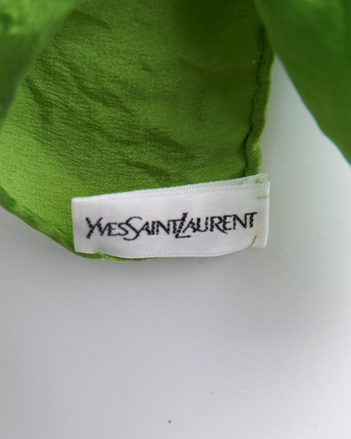 saint Laurent 80’s 플라워 실크 스카프 상품이미지4
