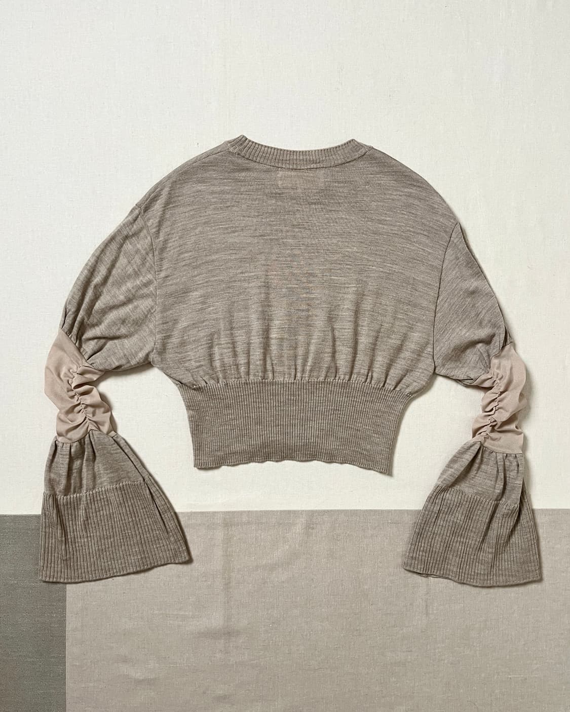 Akira naka fidelia knit 아키라나카 크롭 니트  상품이미지5