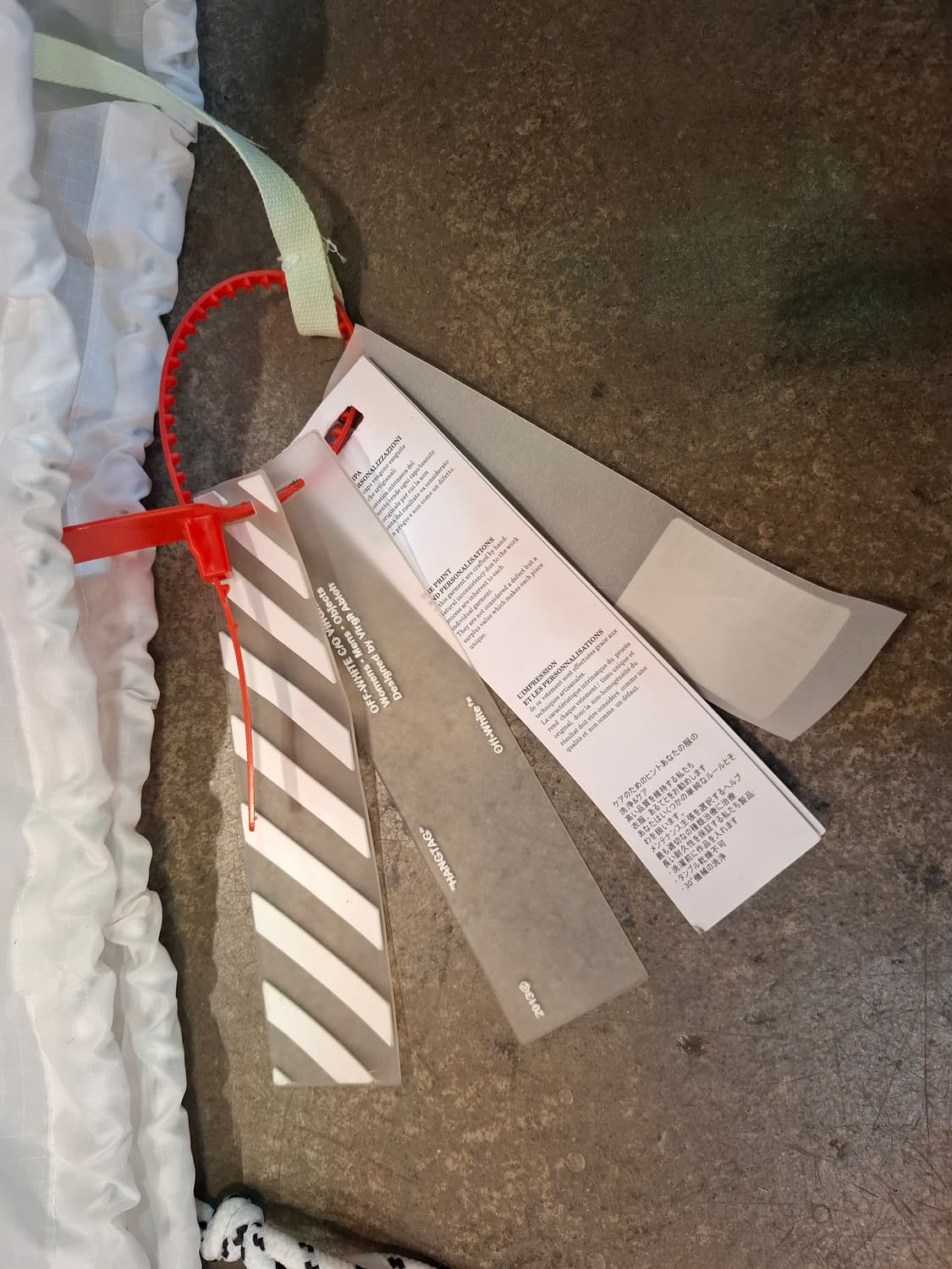 오프화이트 아노락 상품이미지5