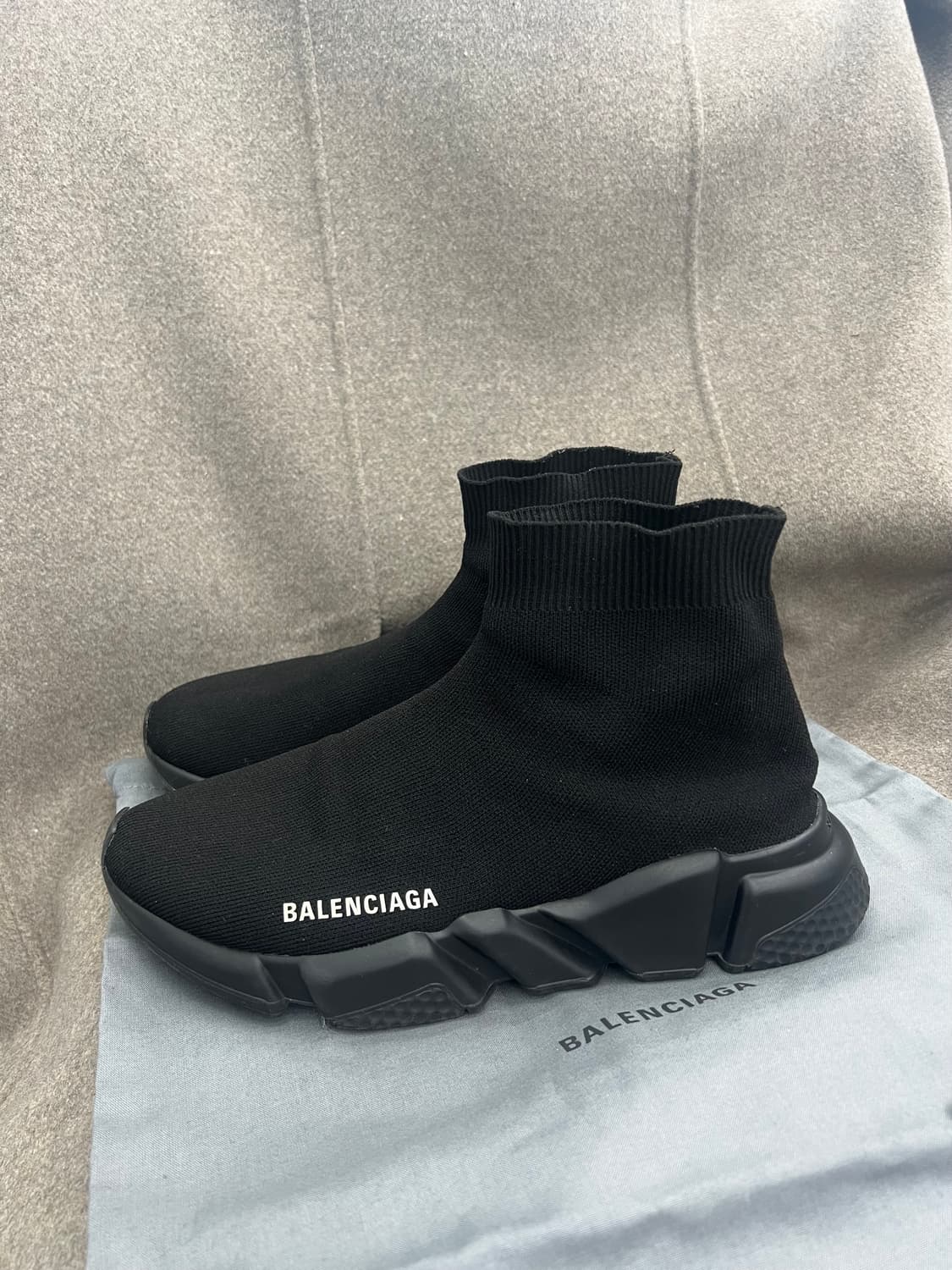 발렌시아가 스피드러너 41 상품이미지1