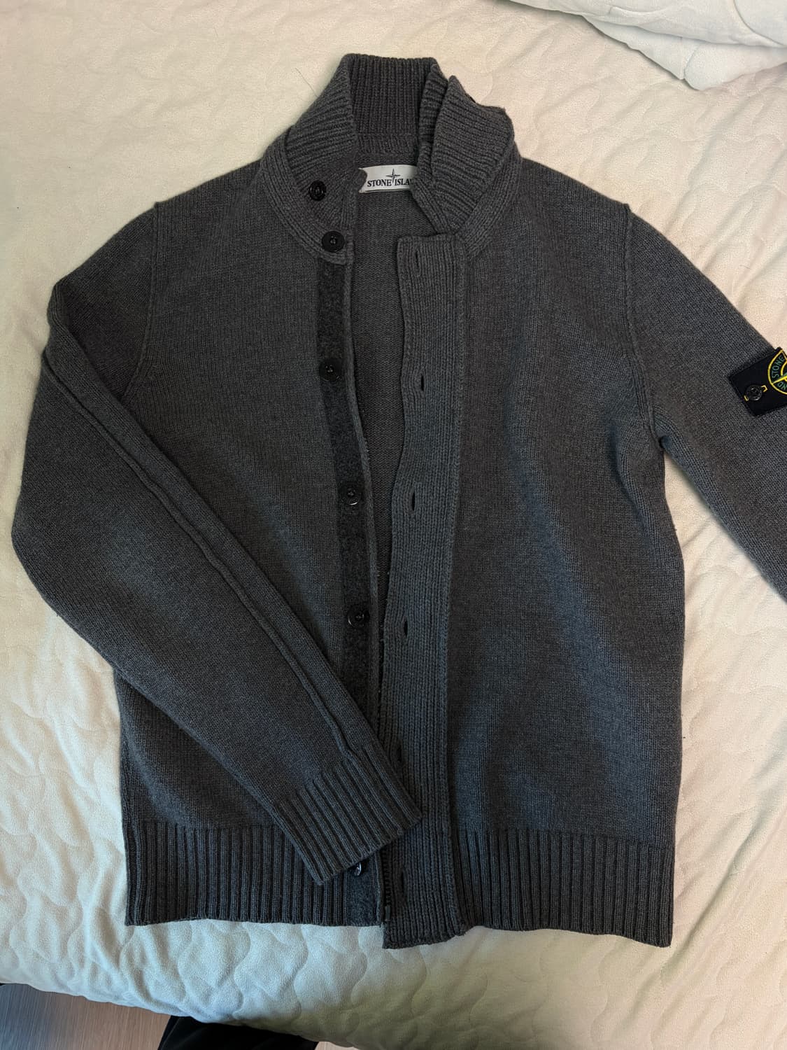 스톤아일랜드 울 니트 가디건 그레이 L 상품이미지1