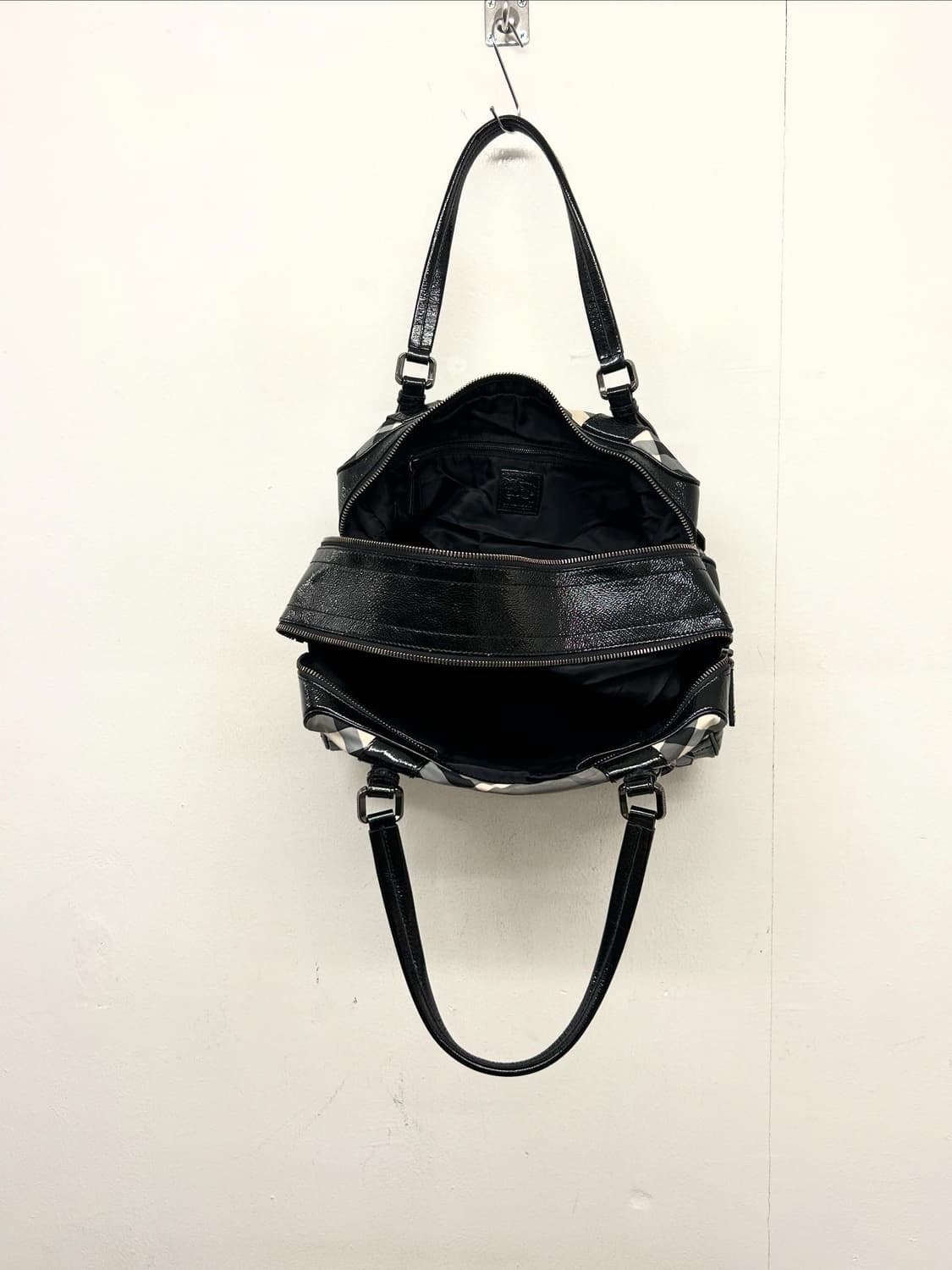 빈티지 버버리 체크 에나멜 보스턴백 & 숄더백  상품이미지4