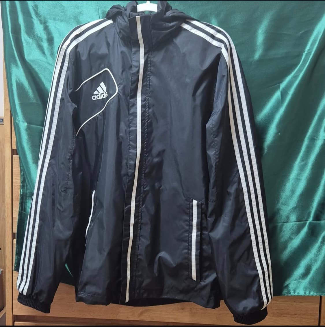 아디다스 바람막이 상품이미지1
