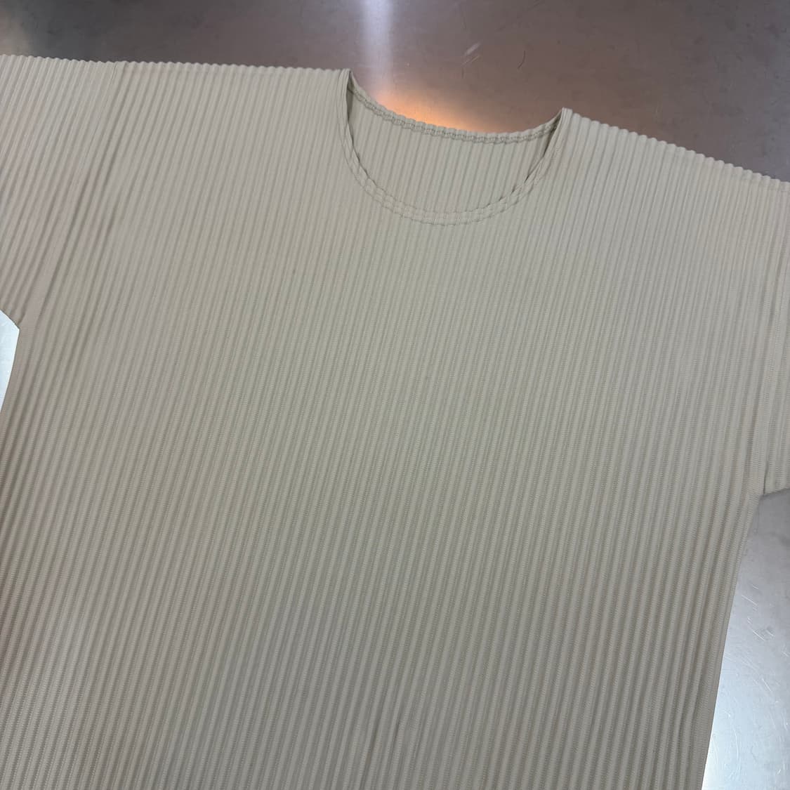 [리오브] 이세이미야케 옴므플리세 플리츠 반팔 상품이미지3