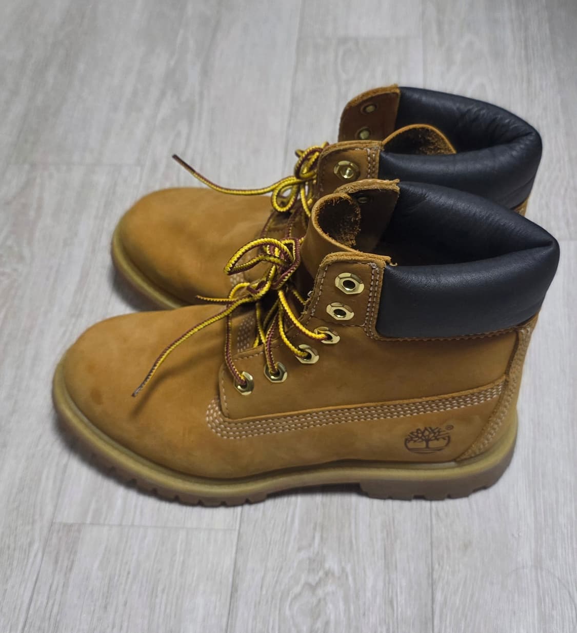 팀버랜드 6인치 워터프루프 프리미엄 여성부츠(5.5w) 상품이미지3