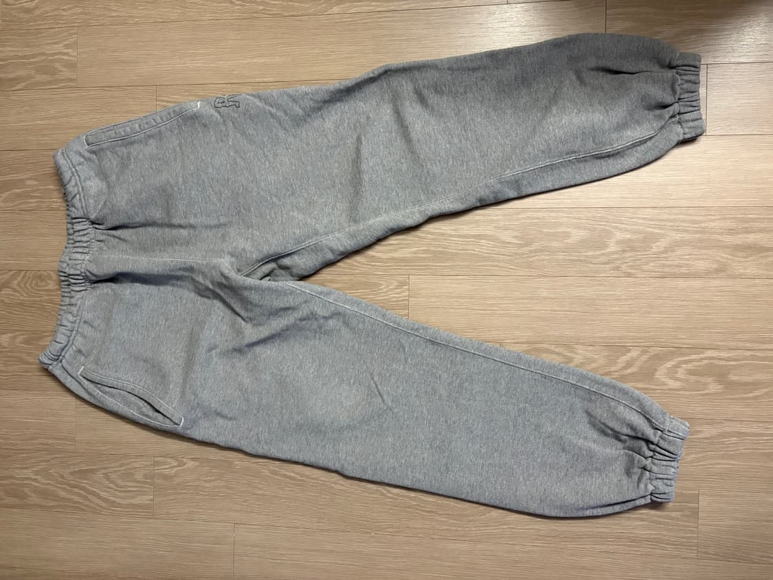 리저렉션 그레이 스웻팬츠 팝니다. 상품이미지1