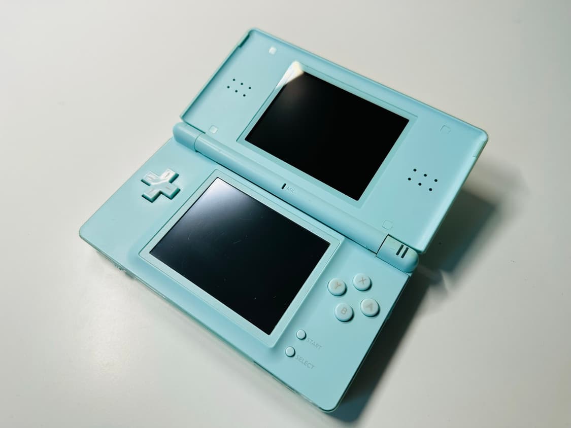 닌텐도 DS Lite DSL 아이스블루 일판 + 정품충전기 판매(3DS) 상품이미지6