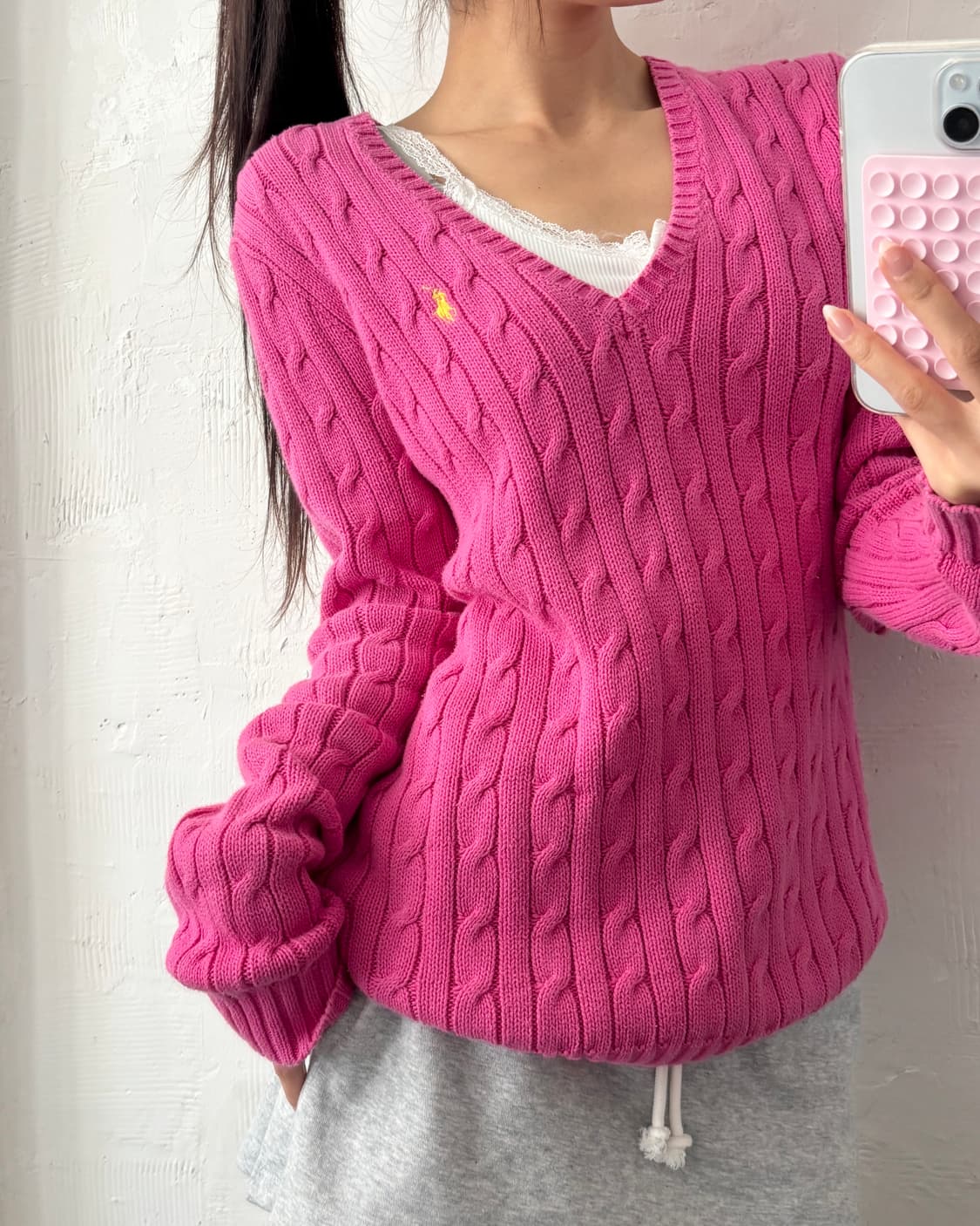 Polo 랄프로렌 스포츠 우먼라인 핑크컬러 케이블 브이넥 니트 상품이미지2
