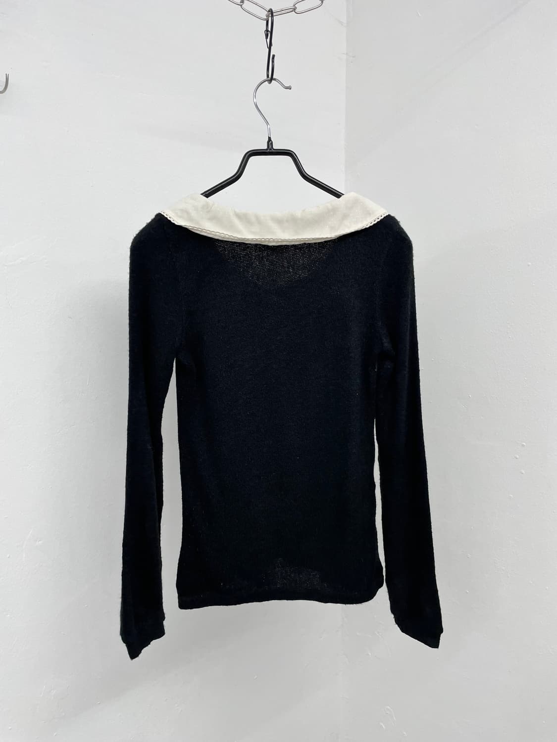 블랙 히메 카라 버튼 탑 상품이미지5