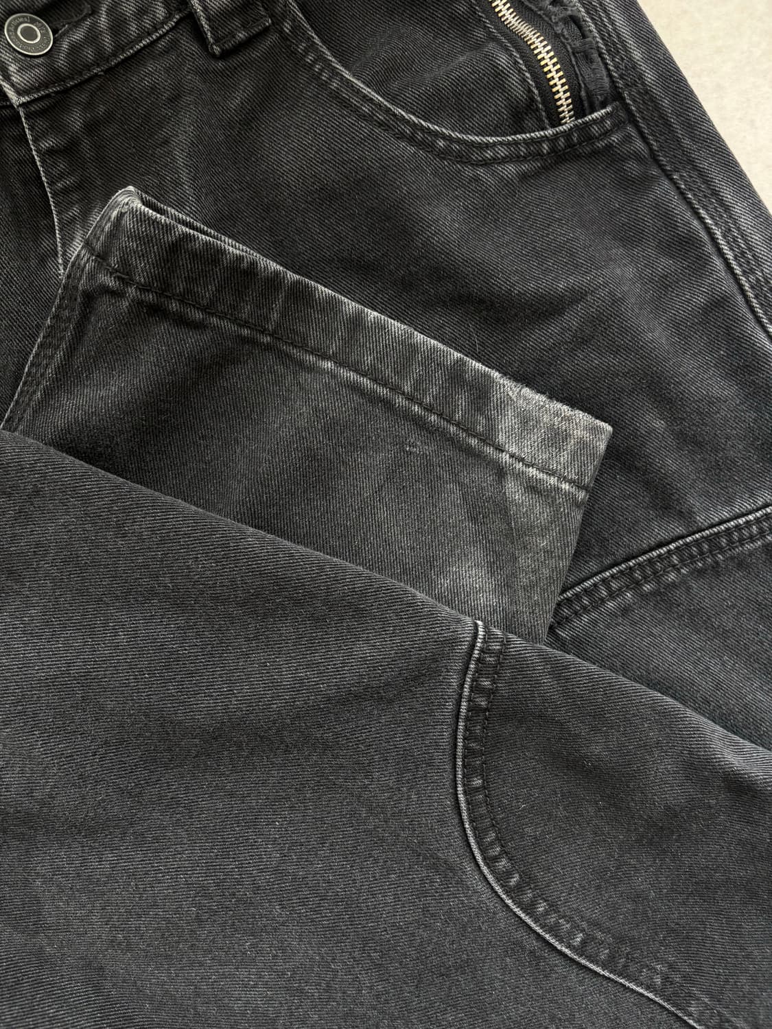 플라프틱프로덕트 MPa CALF POCKET PANTS (BLACK) 상품이미지4