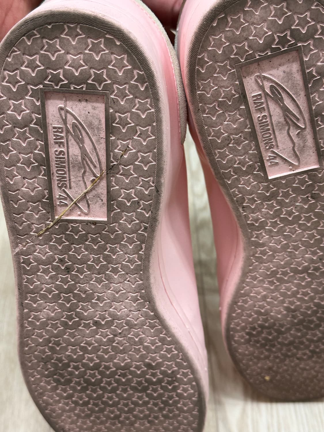 라프시몬스 라이트 핑크 스니커즈 44 사이즈 상품이미지4