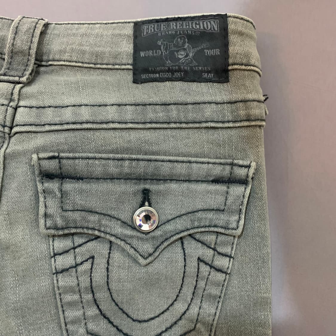 25인치 트루릴리전 디스코 조이 큐빅 흑청 부츠컷 스판 데님 청바지 상품이미지3