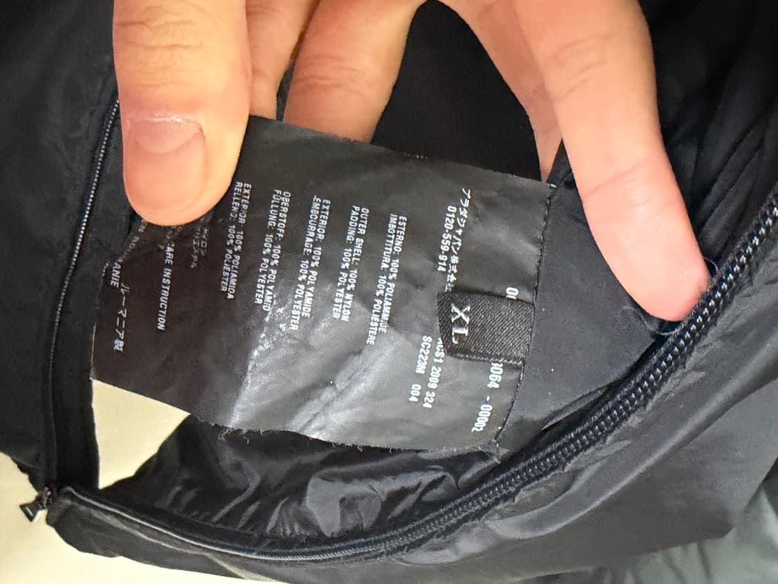 00s 프라다 스포츠 나일론 패딩 자켓 / 2009 / 레드 암 탭 상품이미지5