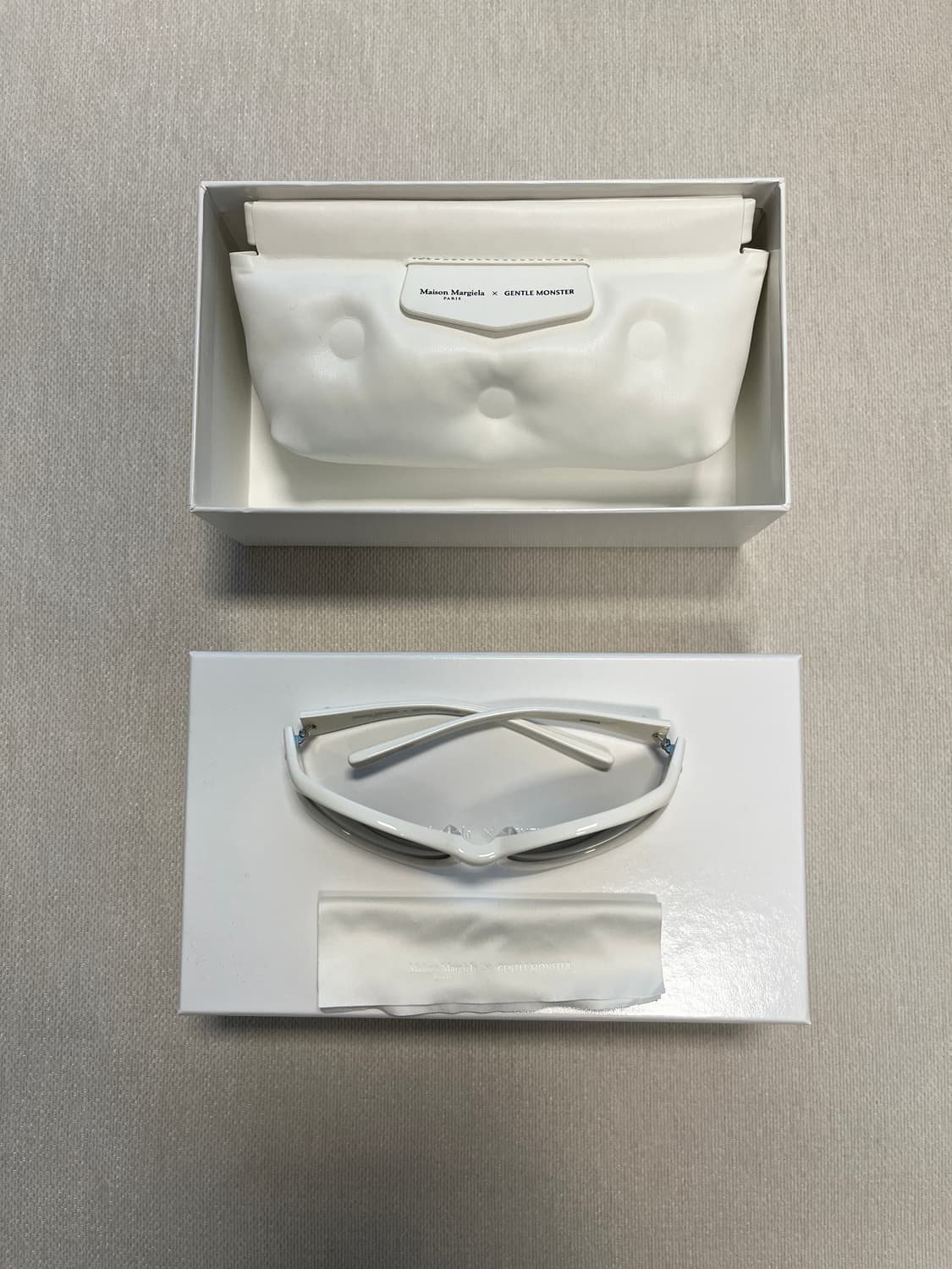젠틀몬스터 X 메종마르지엘라 선글라스 상품이미지1
