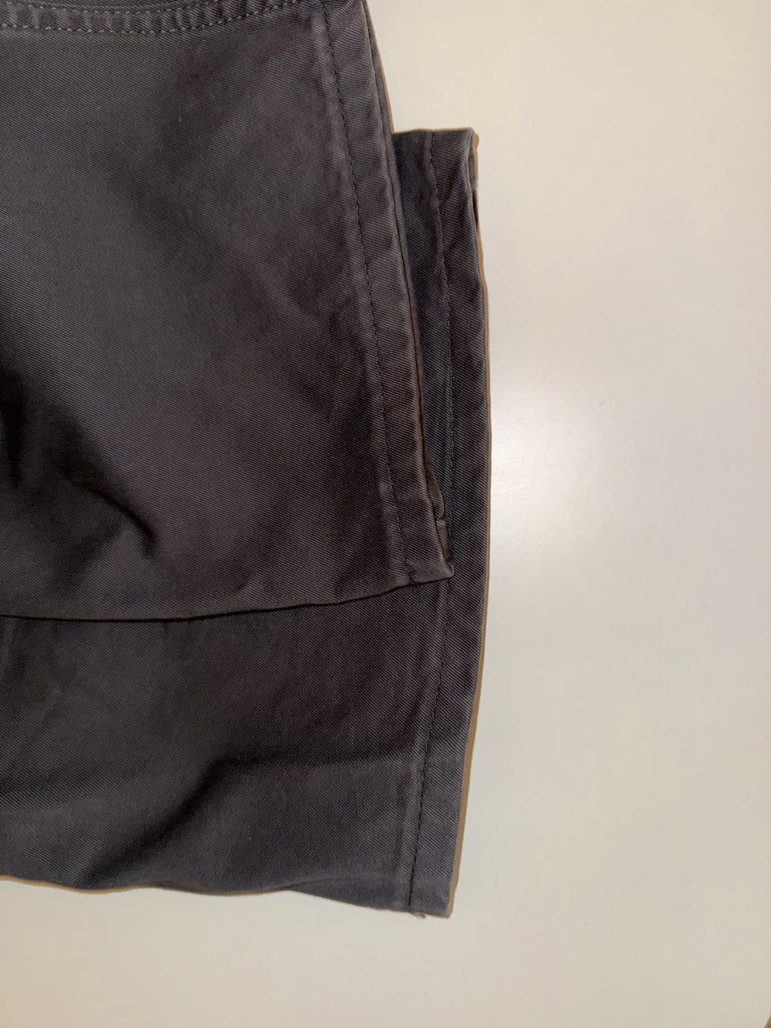 리본빛 ribbonbit 코튼 카펜터 팬츠 차콜 상품이미지6