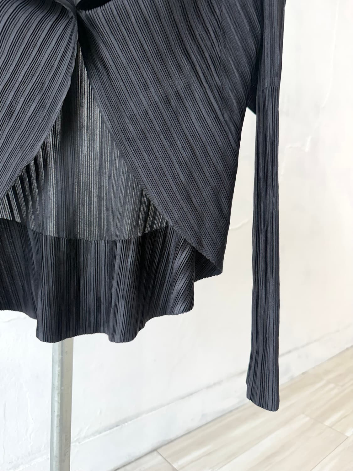 Issey Miyake Pleats Please Pleated Cardi 상품이미지2