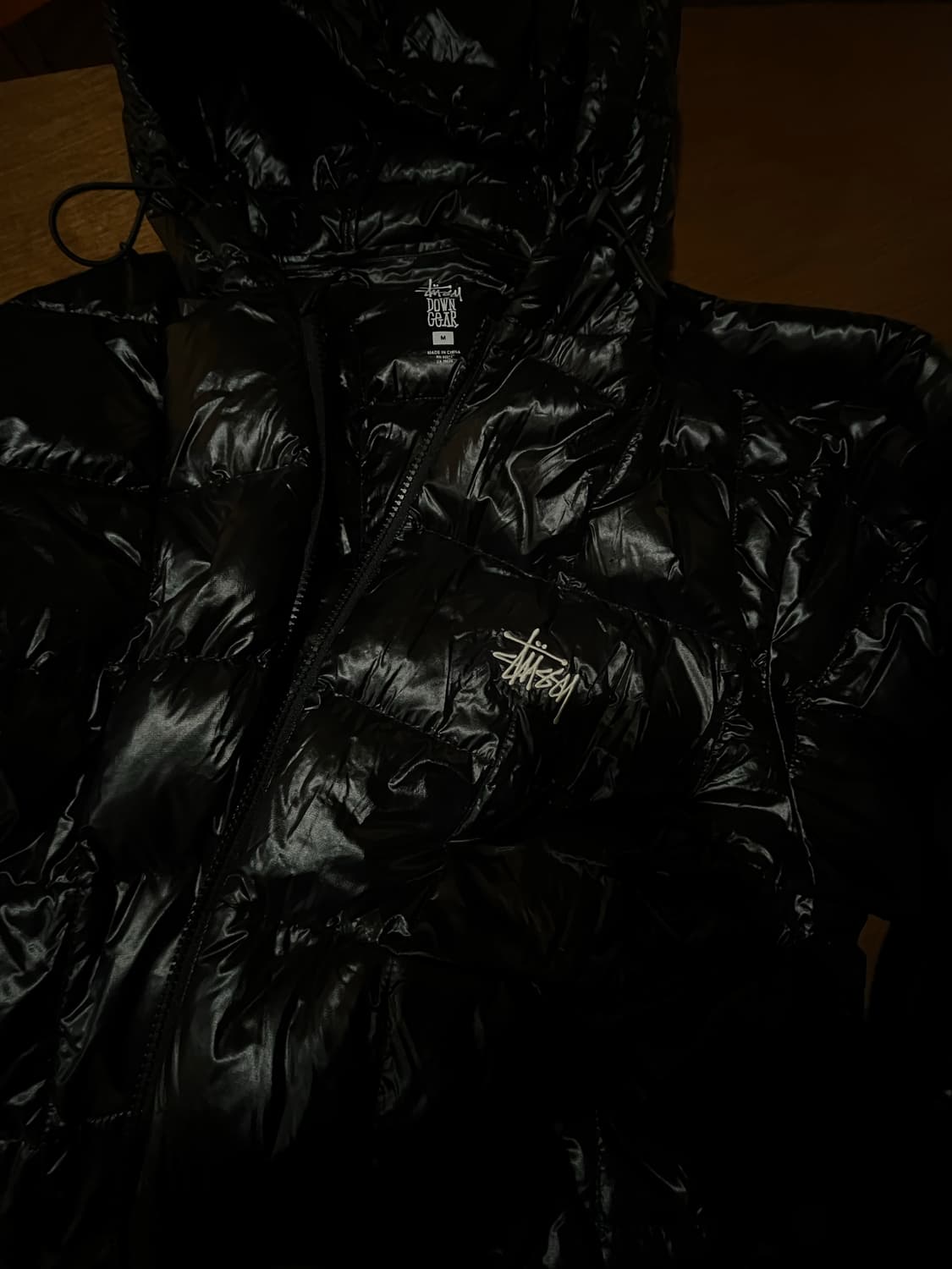 스투시 후드퍼퍼블랙 경량패딩 상품이미지1