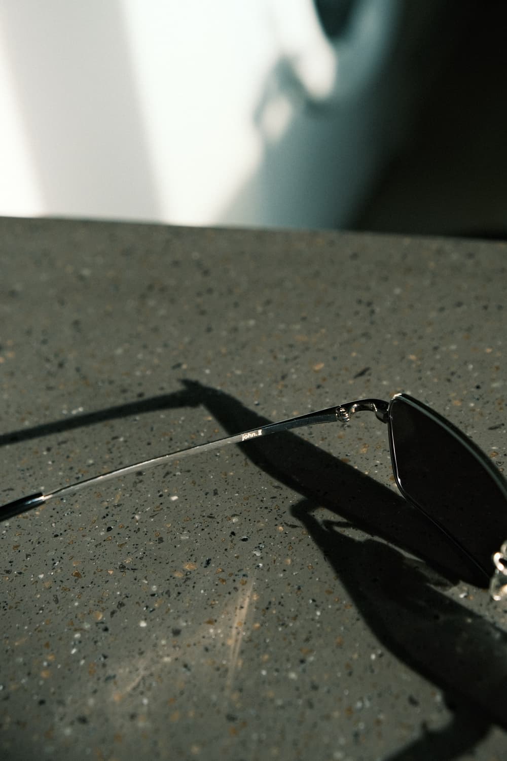 타카히로미야시타 솔로이스트  john Ⅱ 블랙 선글라스 상품이미지8