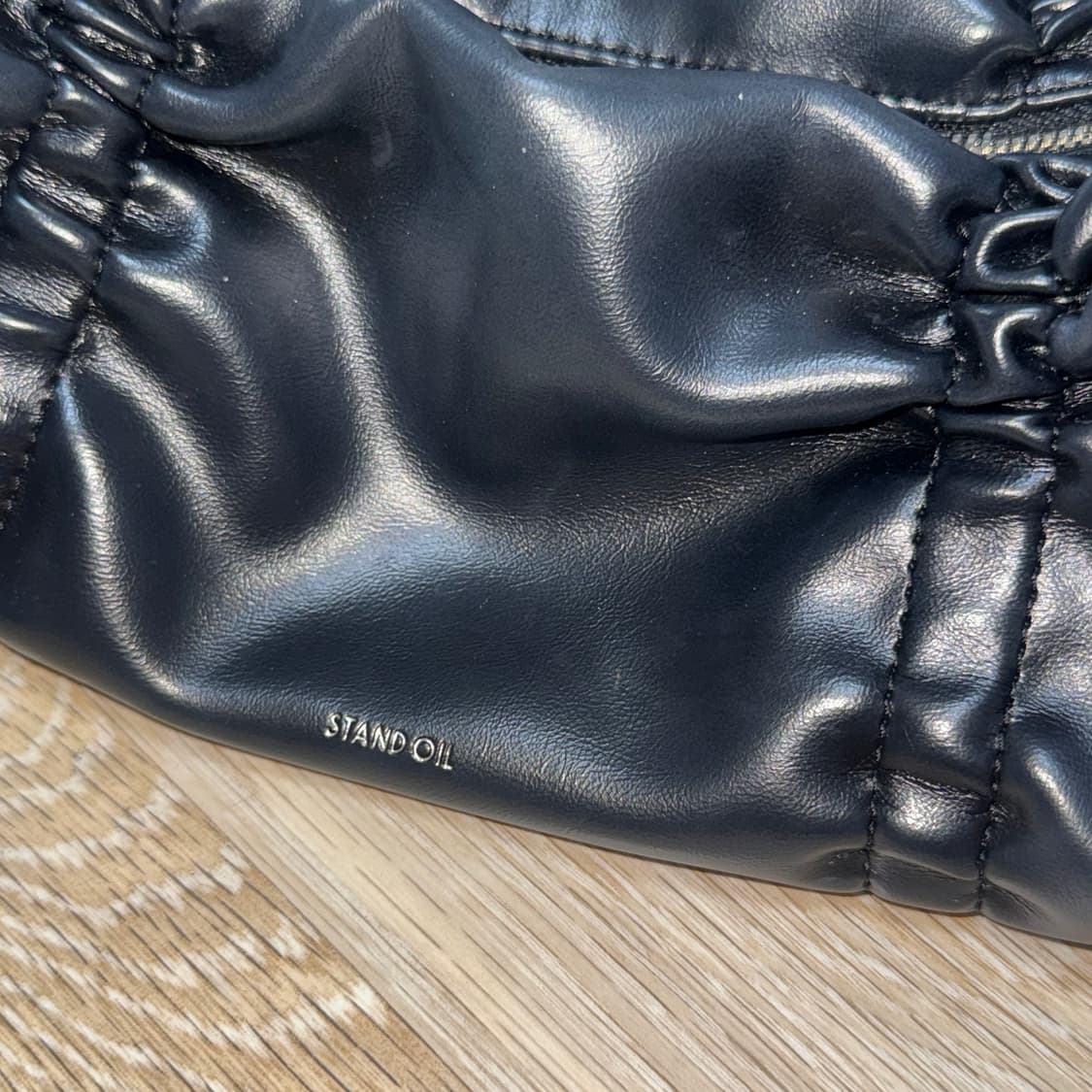 스탠드오일 플리츠백 / 블랙 상품이미지5