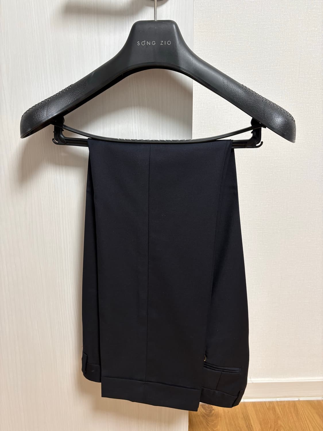 송지오 옴므 남성 네이비 정장 세트(48사이즈) 상품이미지5