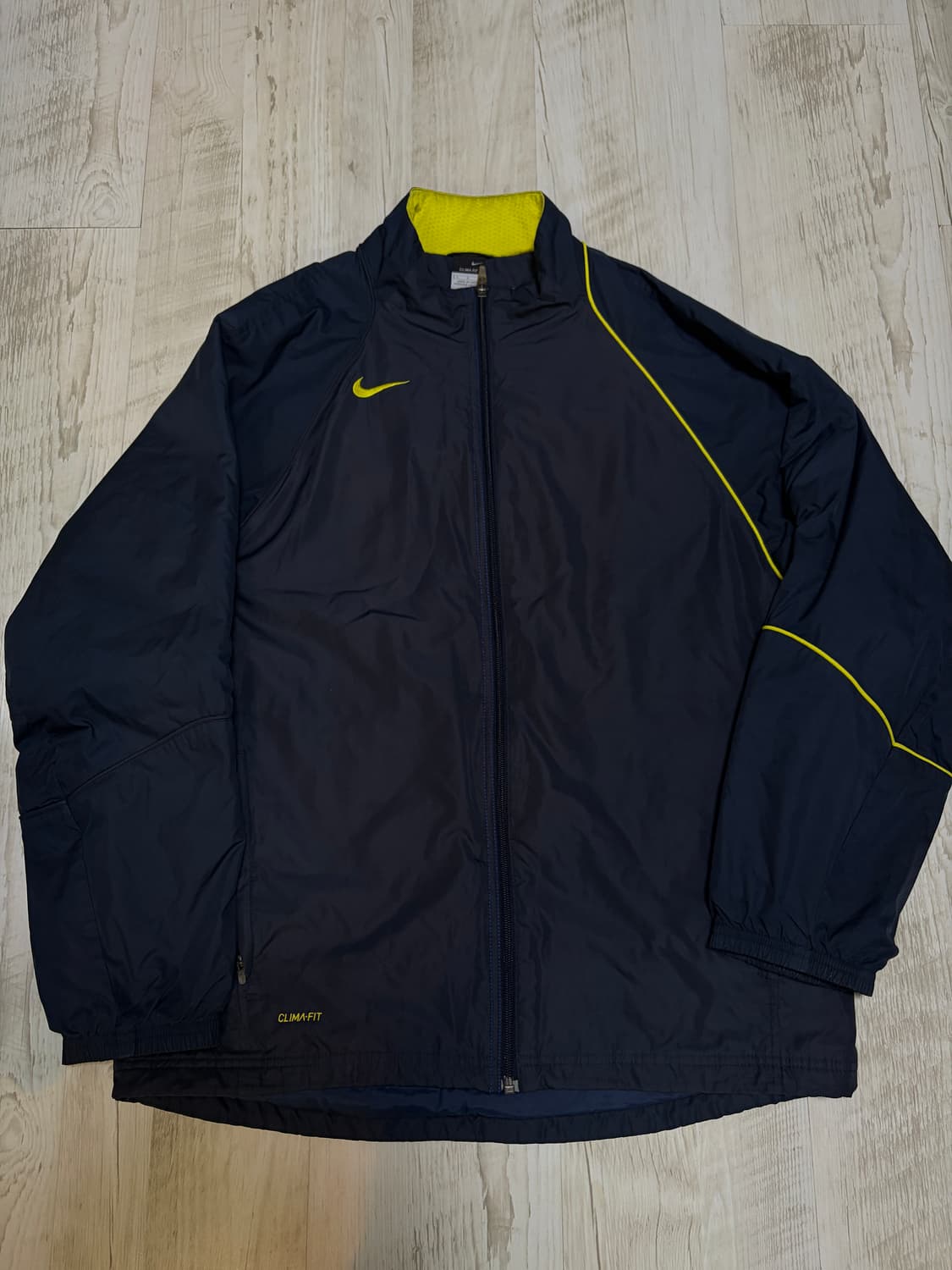 [L] 나이키 토탈90 클라이마핏 바람막이 상품이미지2