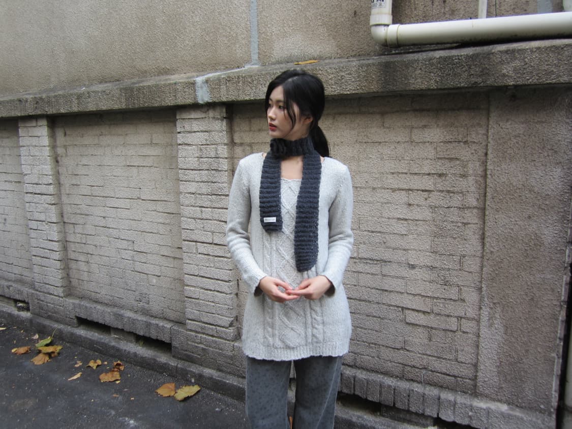 crochet mohair rose scarf charcoal 상품이미지3