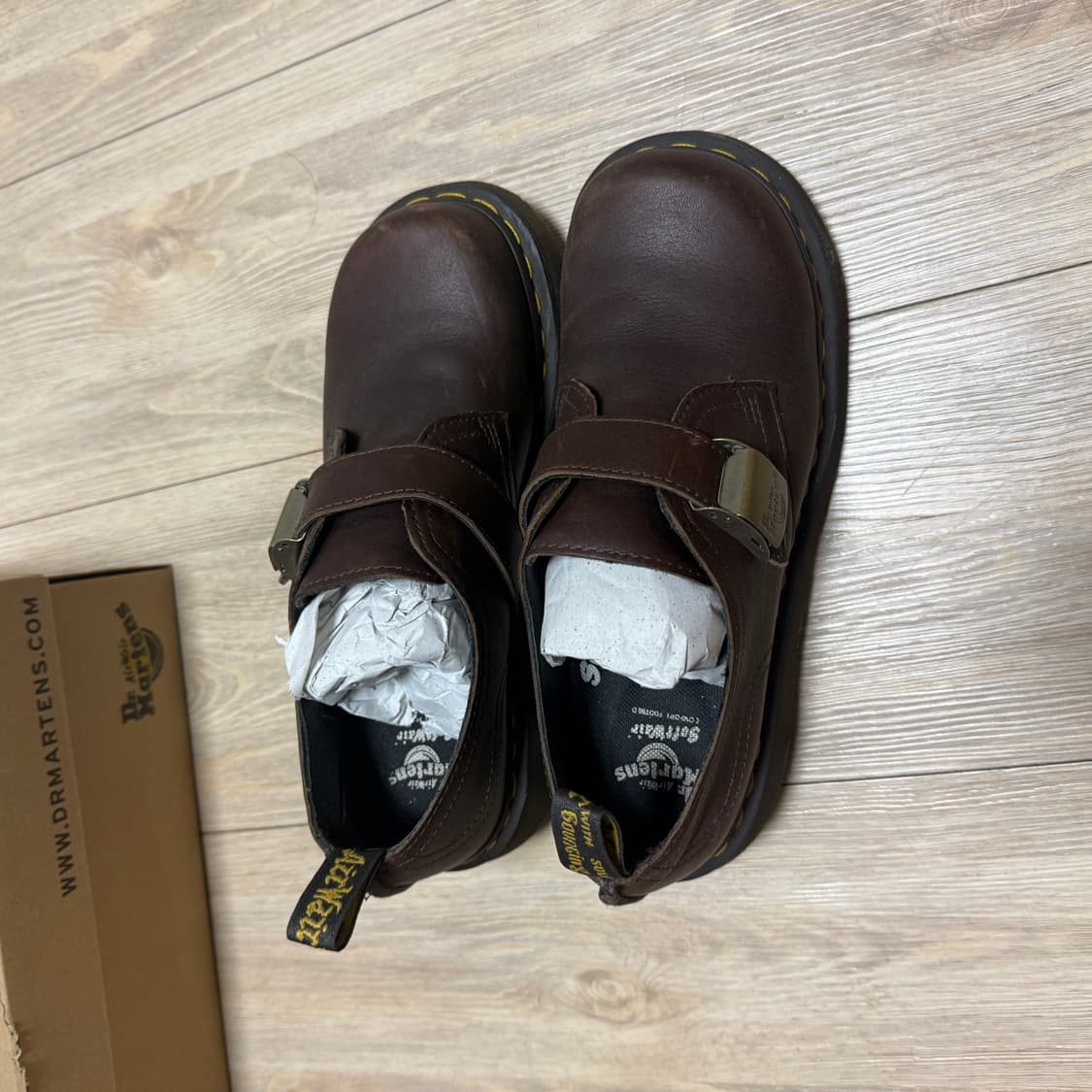 uk6,250) 139,000원 닥터마틴 오클리 다크 브라운 풀박스 상품이미지3