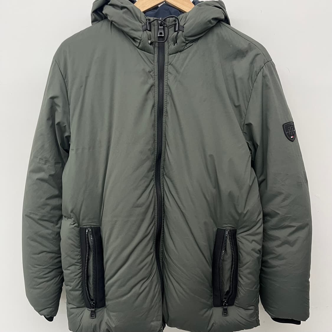 타미힐피거 후드 패딩 점퍼 카키 남 L 상품이미지2
