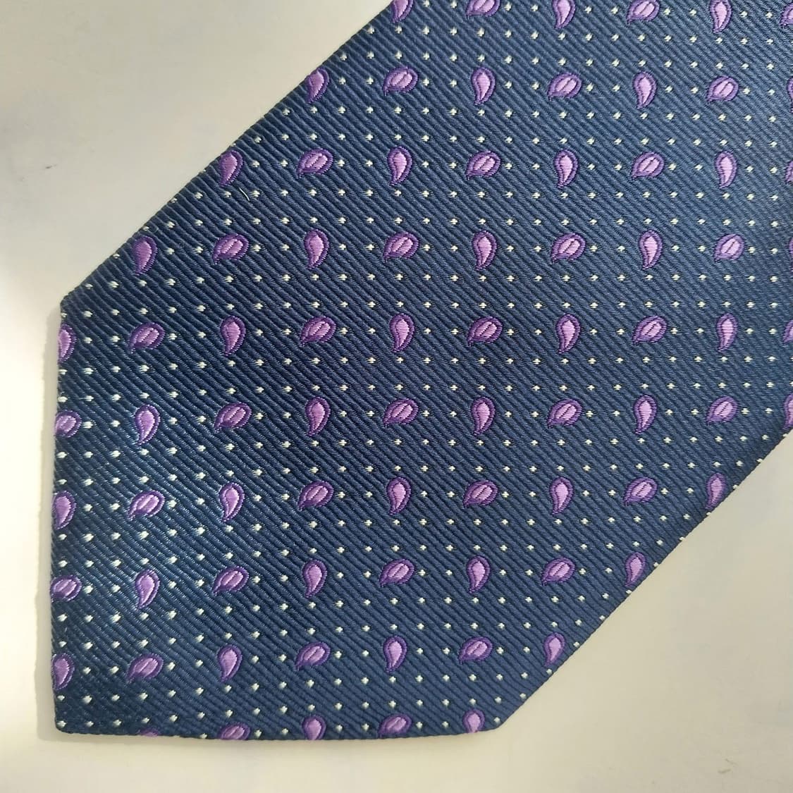 폴스튜어트 네이비 페이즐리 자카드 넥타이 8.7cm A+등급 K2392
 상품이미지6